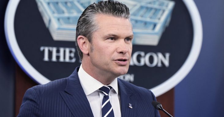 Titokban Izraelben tárgyalt hétfőn az amerikai hadügyminiszter