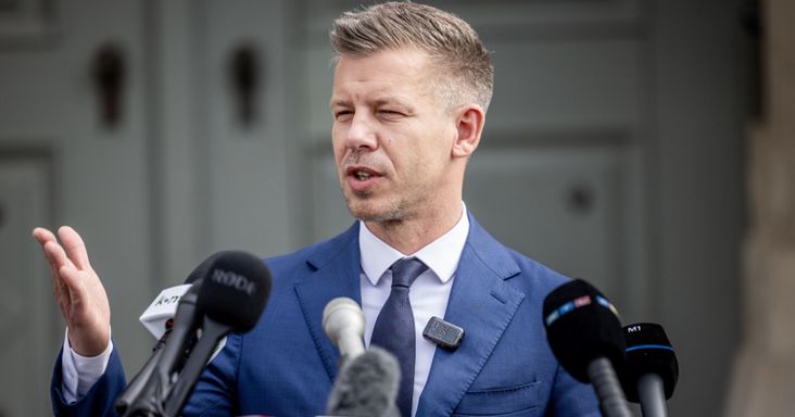 Kormánykritikus sajtóból a Tisza-kormány közelébe – az RTL viszi a pálmát
