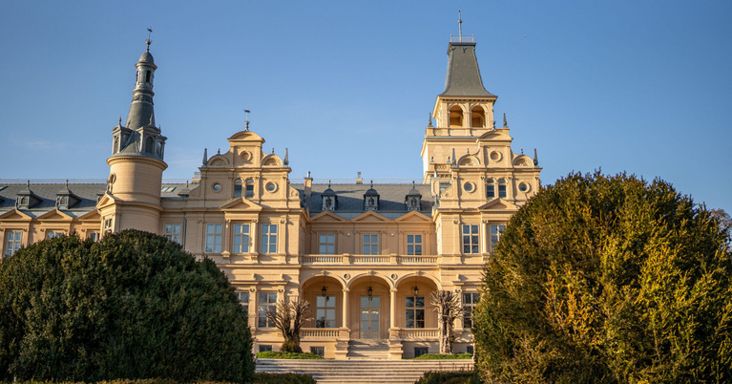 Kastélyok a női egészségért: különleges programokkal csatlakozik a Pink Octoberhez a NÖF