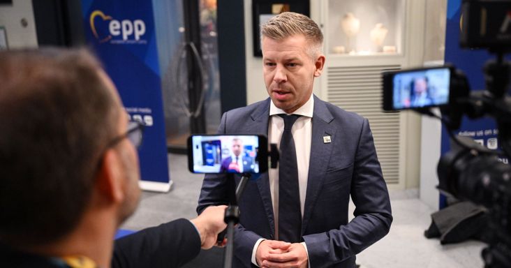Pénteken találkozhat Magyar Péter az ukrán elnökkel az uniós csúcson