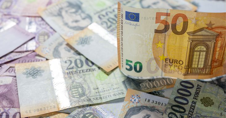 Havi 4,5 milliós fizetést kapott teljes titokban a volt magyar nagykövet: megbizatása lejárta után is utaltak neki