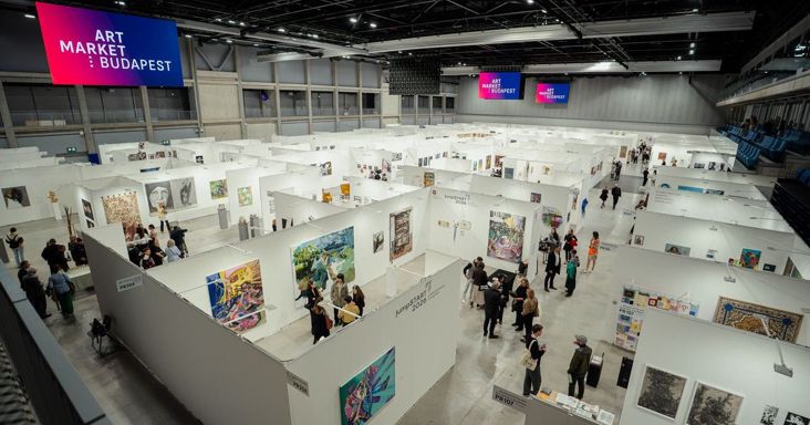 Ahol még a buborékfólia is műalkotás – az Art Market Budapesten jártunk
