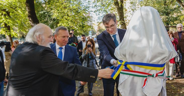 Sándor Fegyir: Még az idén lesz találkozó Magyar Péter és Volodimir Zelenszkij közt