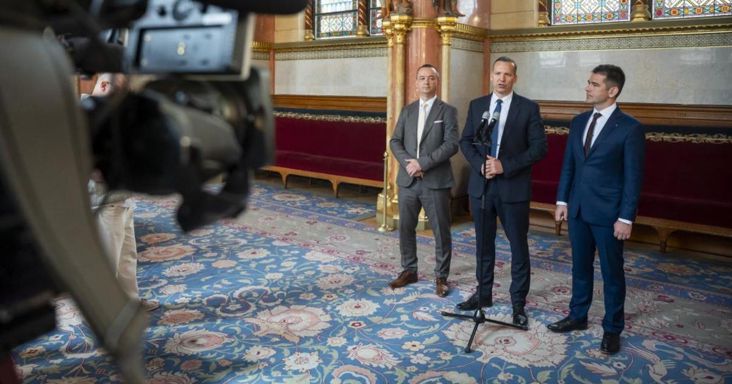 Kegyelmi ügyben a Mi Hazánk is Orbán útját egyengeti