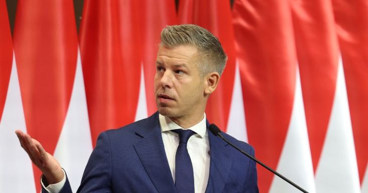 Tárgyalás Zelenszkij elnökkel – Magyar Péter pénteken megteszi azt, amit Orbán Viktor évekig nem tudott