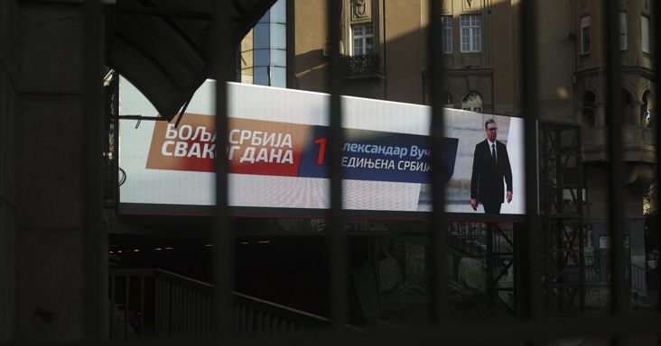 Megrohamozták az urnákat a déli szomszédunknál: kétszer annyian szavaztak délelőtt, mint legutóbb