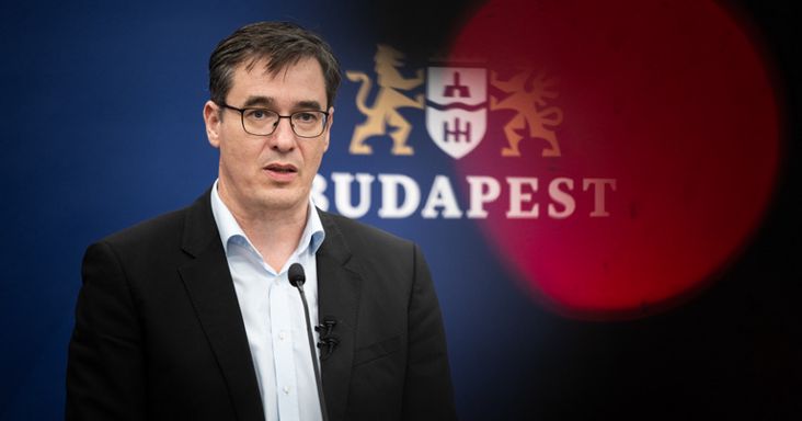 Újra ledöntik a Sztálin-szobrot Budapesten, így emlékezik a főváros az 1956-os forradalomra