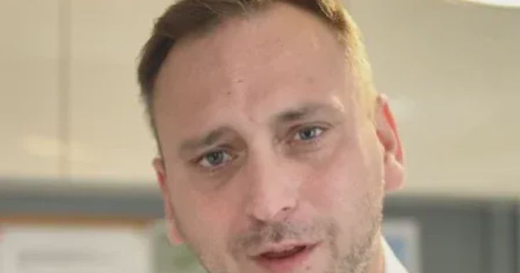 Tíz kérdést tett fel a fővárosi parkolásról házi őrizetéből Őrsi Gergely