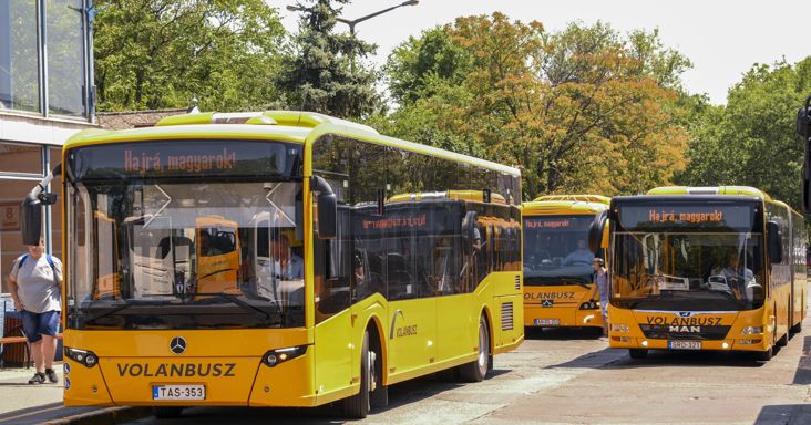 Fordulat a Volánbusz-ügyben: Jellinek elhagyhatja a börtönt, Szivek letartóztatását meghosszabbították
