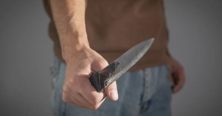 Tizenhét év fegyházra ítélték a férfit, aki a szakítás miatt mészárolta le volt kedvesét