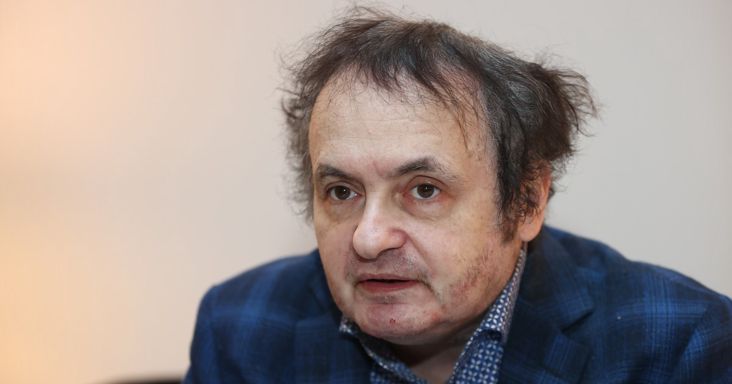 Véget érhet Galla Miklós másfél éves pokoljárása: a négymilliós műtét után megszűnt a csuklása