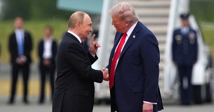 Trump és Putyin váratlan megállapodása mögött jóval nagyobb játszma húzódhat