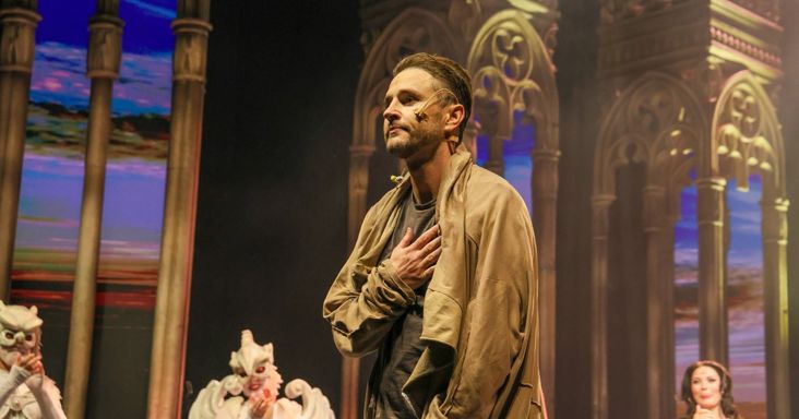 Operettszínház: botrányok itthon, zajos siker Münchenben
