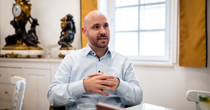 A Fidesz veresége után előléptek az árnyékból, és országos mozgalmat építenek