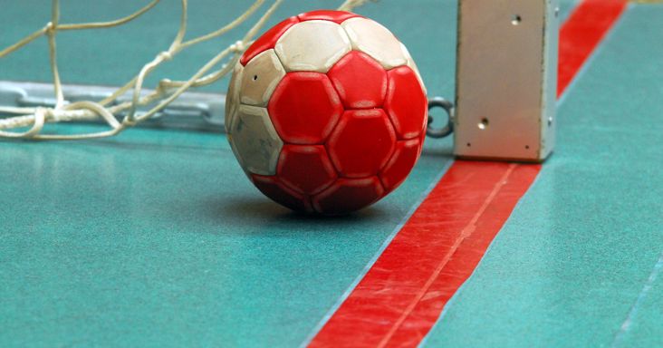 A lelátón verekedtek a szülők a kézimeccsen, hihetetlen büntetéseket szabtak ki