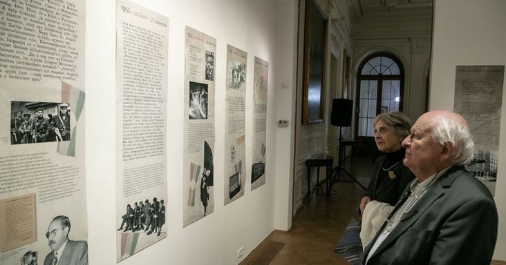 Így nevetgéltek egymás közt az állambiztonságiak 1956-on