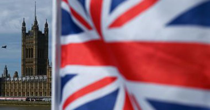„Aki még azt hiszi, hogy az USA megvédi Nagy-Britanniát az oroszok atomfenyegetésétől, az menjen orvoshoz”