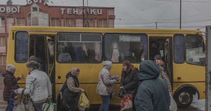 Megérkeztek Fehéroroszországba az Oleskiből evakuáltakat szállító repülőgépek