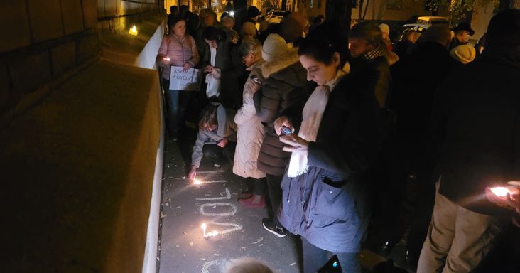 Újranyithat Iványi Gáborék szegedi iskolája is