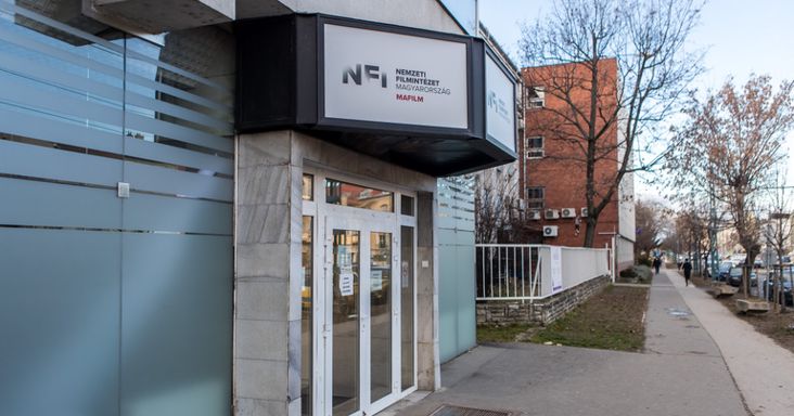 Házkutatást tartott a NAV a Nemzeti Filmintézetnél Rákay Philip Petőfi-filmje miatt