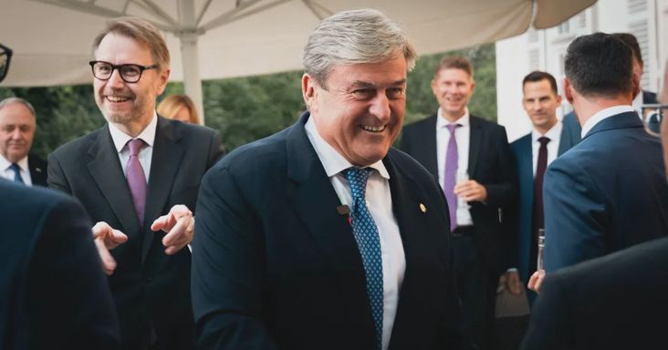 Kapitány István a rezsicsökkentésről tett bejelentést