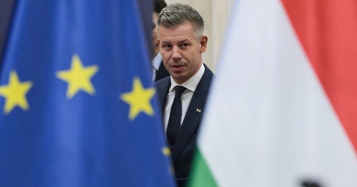 Tisza-kormány: '56-ra emlékezik az ország, letartóztatták Matolcsy Györgyöt