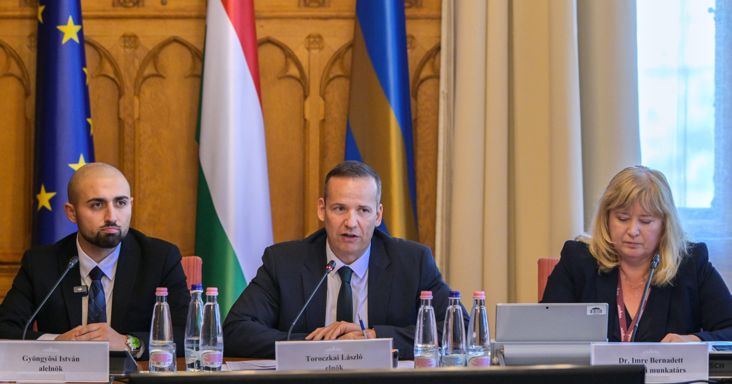 Meghallgathatja Fürcht Pált a parlament végrehajtási visszaéléseket vizsgáló bizottsága, de Orbán Viktor beidézése sincs kizárva