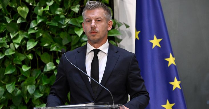 Elárulta Magyar Péter, Budapestre érkezik Emmanuel Macron: erre készül október 23-án a kormány