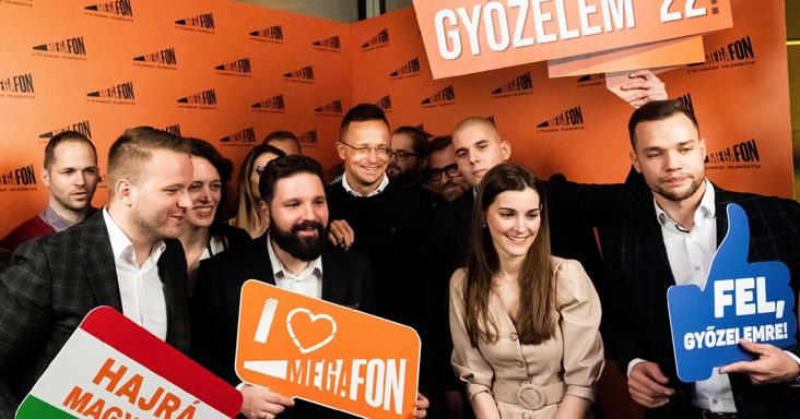 Nemcsak Mészáros, hanem Szíjj László cége is százmilliókkal támogatta a Megafont