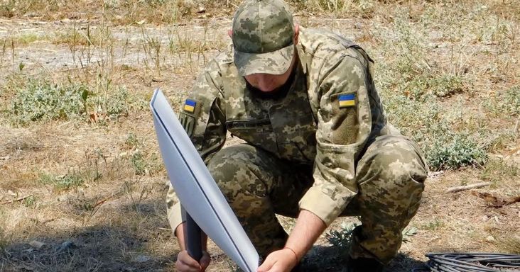 Kijev politikai nyomást sejt az ukrán drónokat akadályozó műholdas korlátozás mögött