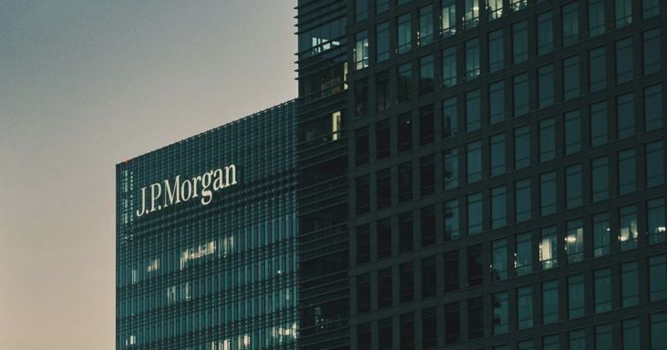 A Wall Street is beszáll a védelmi iparba, ötmilliárd dollárt fektet be az egyik legnagyobb amerikai bank