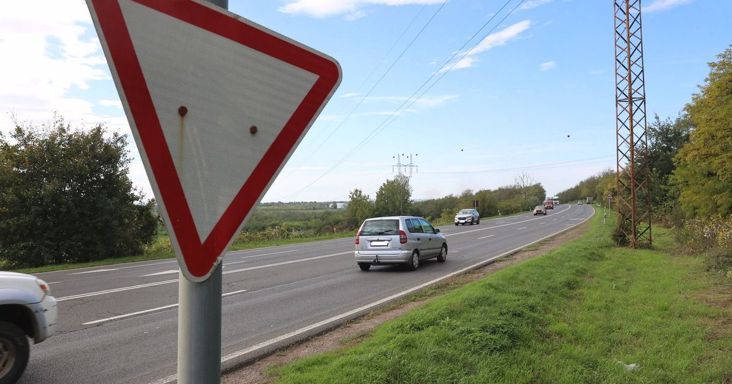 Fontos változás jöhet a 6-os főúton közlekedőknek