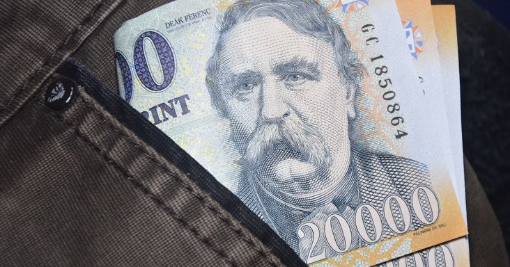 Csenyétén 75 ezer, Telkiben 920 ezer forint az átlagos nettó jövedelem