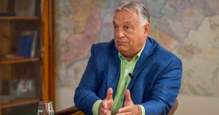 „Színvonaltalan, valótlan rágalmak” – Így reagált Orbán Viktor arra, hogy feljelentették Koncz Zsófiát