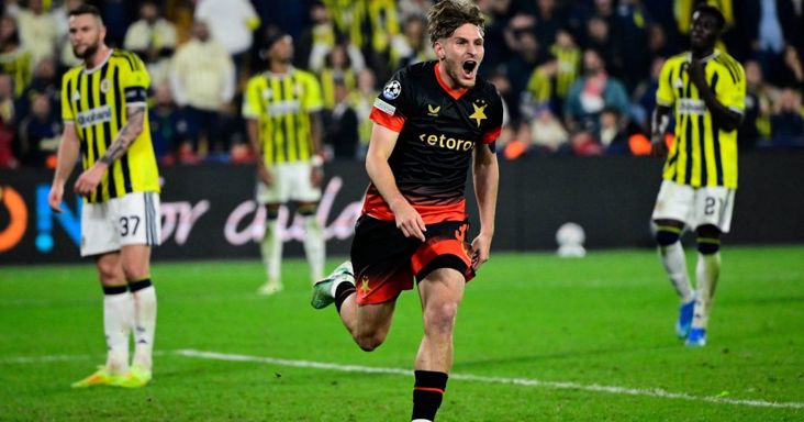 BL: kétgólos előnyt szórt el a Fener, döbbenetes hullámvölgyben a Sparta
