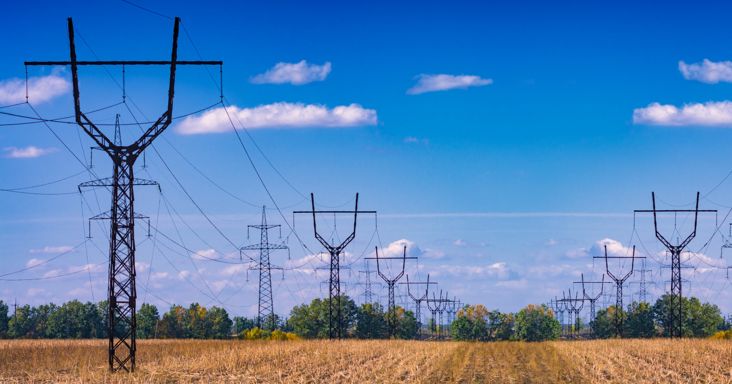 Szomjazik a villamos energiára a régió: közel kétéves csúcson a magyar áramár