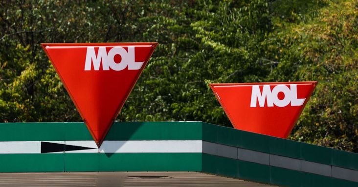 Beszakadt a Mol, elhappolják előle a szerb olajcéget?
