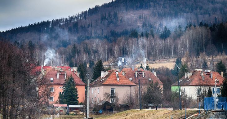 „Köhögök. Fűtenek. Segítség!” – Saját lakásában ejtette csapdába a szmog az üllői férfit