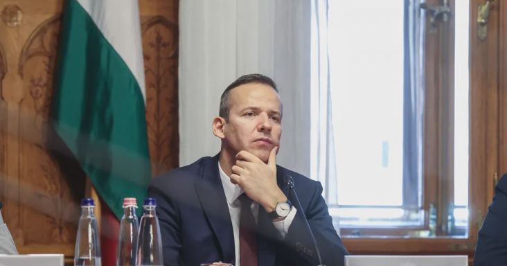 Toroczkai beidézteti Tomin Szilvia tábornokot a vizsgálóbizottságba, hogy megtudják, kik szóltak le neki „fentről”