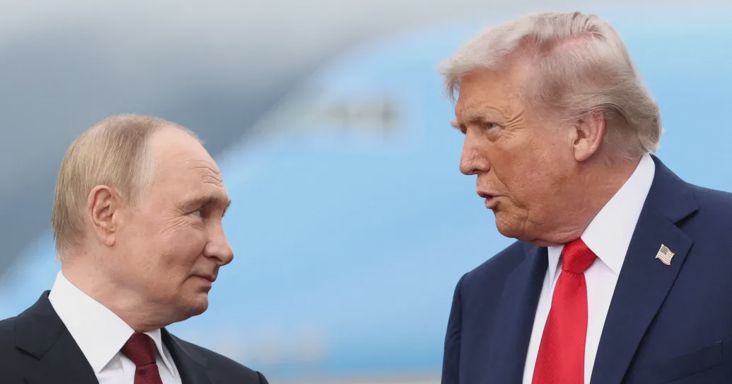 Nemzeti érdekre hivatkozva Trump felfüggesztette az Oroszországot célzó új szankciós csomagot