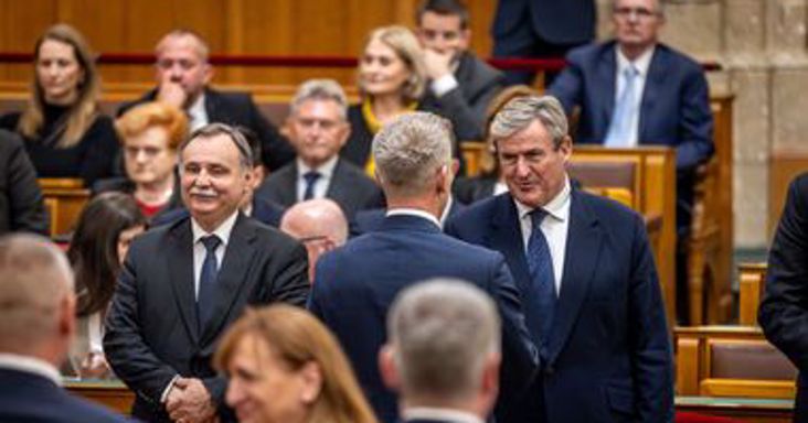Europion: Toronymagasan vezet a Tisza, leginkább a gazdaságpolitikával elégedetlenek a magyarok