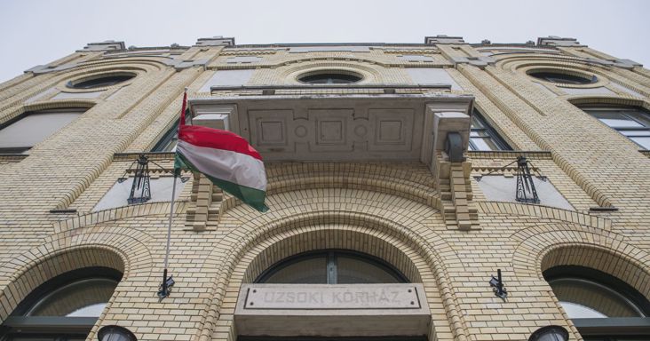 Novemberben indulhat a várólista-csökkentés, a kórházak kereshetik meg a betegeket