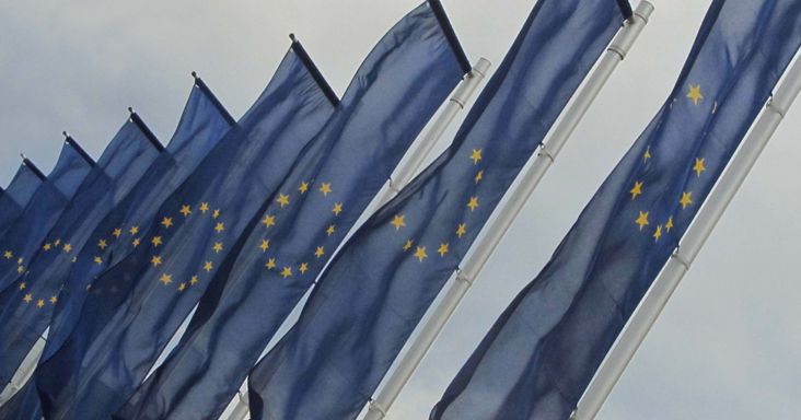 Elegük lett a kamuhirdetésekből és a csalásokból: uniós eljárás indult a Booking.com ellen
