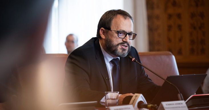 Elfogadták a 2026-os költségvetés módosítását