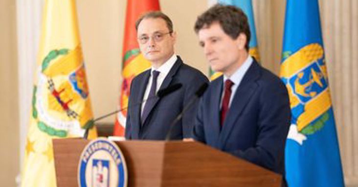 Lezárult a román kormányválság, a negyedik miniszterelnök-jelölt megkapta a parlament bizalmát