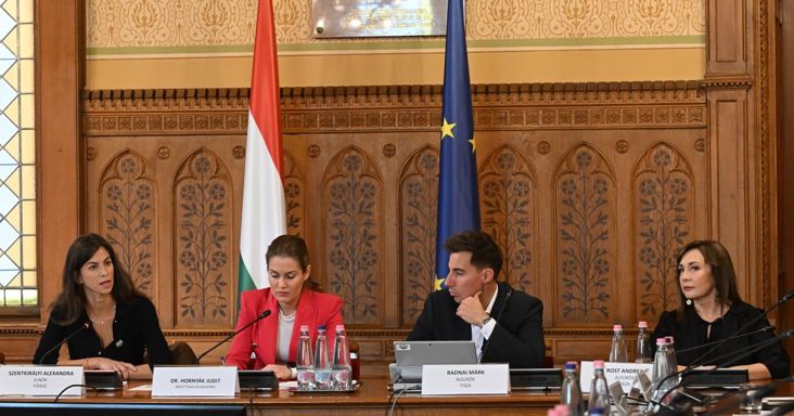 Radnai Márk: a közmédiában jelenleg a „propagandagyár” leépítése zajlik