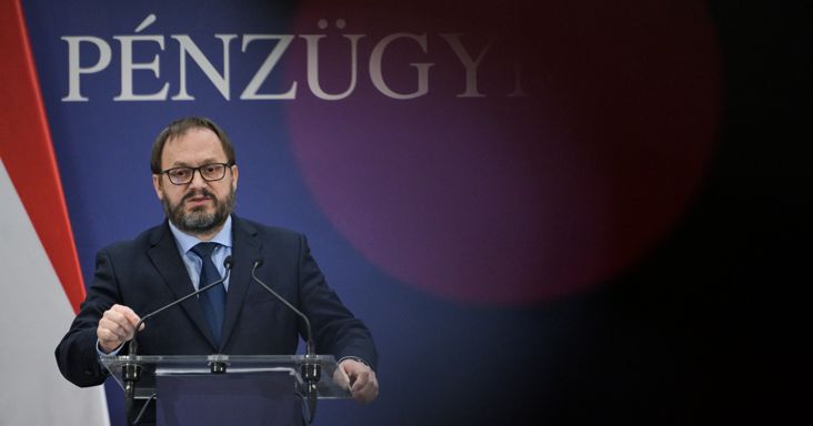 Kármán András bemondta: nem rohan a kormány az euró előszobájába