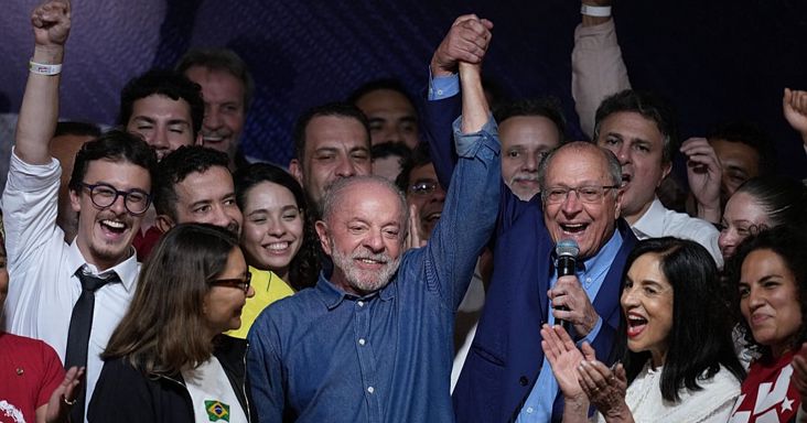 Lula megnyerte a brazíliai elnökválasztást, Bolsonaro nem fogadja el az eredményt
