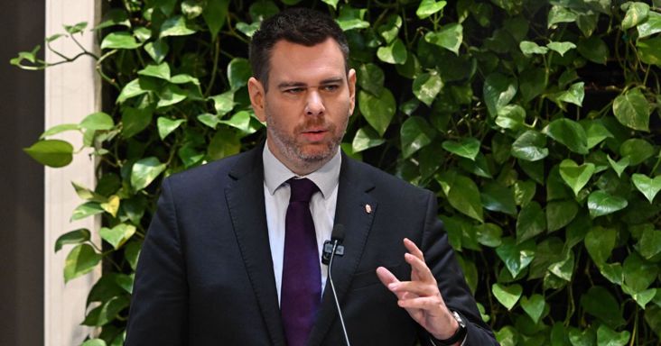 Vitézy Dávid váratlanul elárulta, hogy mit akart a Tisza-kormány megtartani az elődje programjaiból – igaz, épp most végzi ki