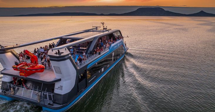 Búcsú: hétfőtől új időszámítás keződött a Balatonon